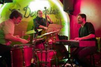 Sebastián Chames Trio load=